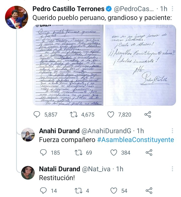 theRealTrueVoid's tweet photo. Toda la familia Durand @AnahiDurandG y @Nat_iva pidiendo que les restituyan sus contratos laborales. La mamadera estaba buena. https://t.co/Yi4MXt0Qta