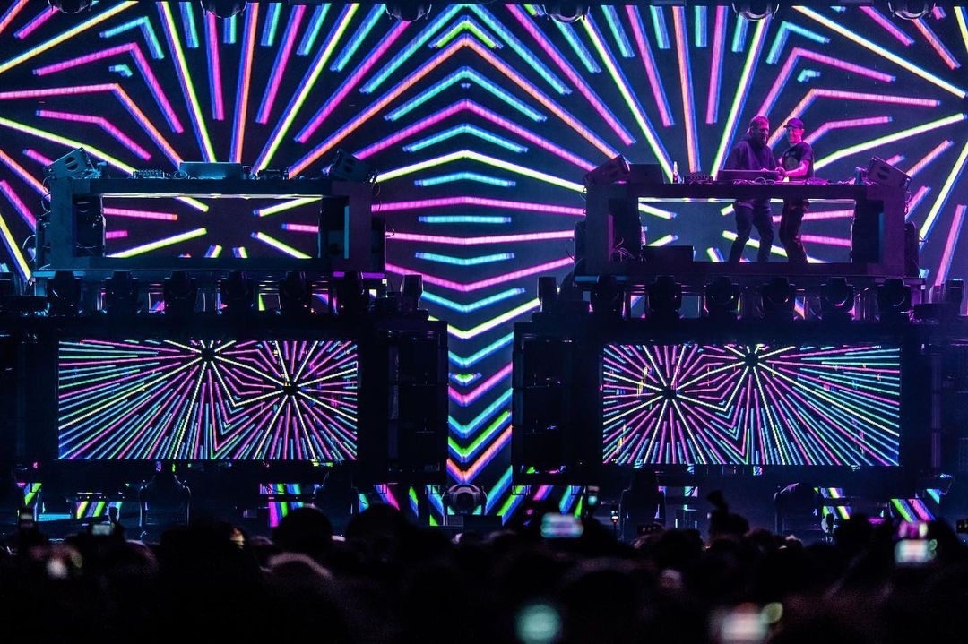 Did you guys hear about <a href="/kx5official/">Kx5</a> broke records at the Coliseum for being the largest single day concert hosted by electronic artists in North America. 🤯

#kx5 #kx5official #housemusic #edm #edmlove #edmlover #edmlovers #edmlife #edmlifestyle #edmfamily #edmnews #djnews #plur