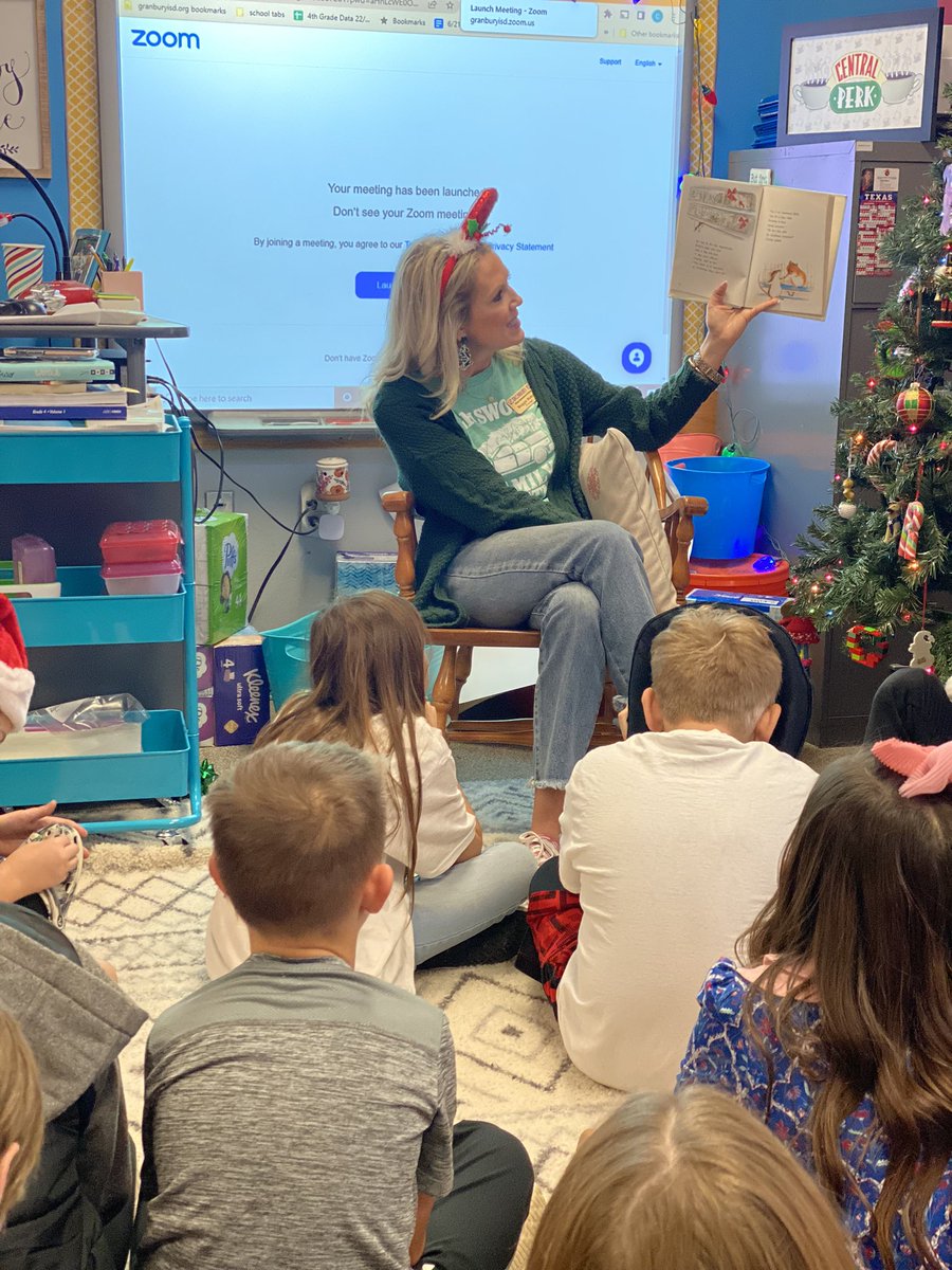 Con726's tweet photo. When the world’s best principal puts on her mom hat to read to us, we are in for a treat! ❤️💚Thank you, Mrs. Walton! #aesmakeyourmark @ActonElementary https://t.co/meTZR3stmA