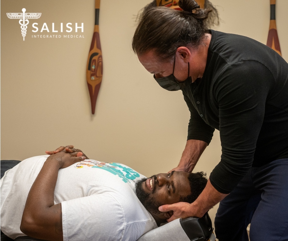 MedicalSalish's tweet photo. Dr. Garcia doing what he does best!

Give us a call to schedule an appointment, we will create a custom plan to ensure that your spine and the rest of your body are working harmoniously.

Give us a call today at (360) 200-1650📞

#bellinghamwashington #chiropractic #painmanage... https://t.co/EOI8qZDTe0