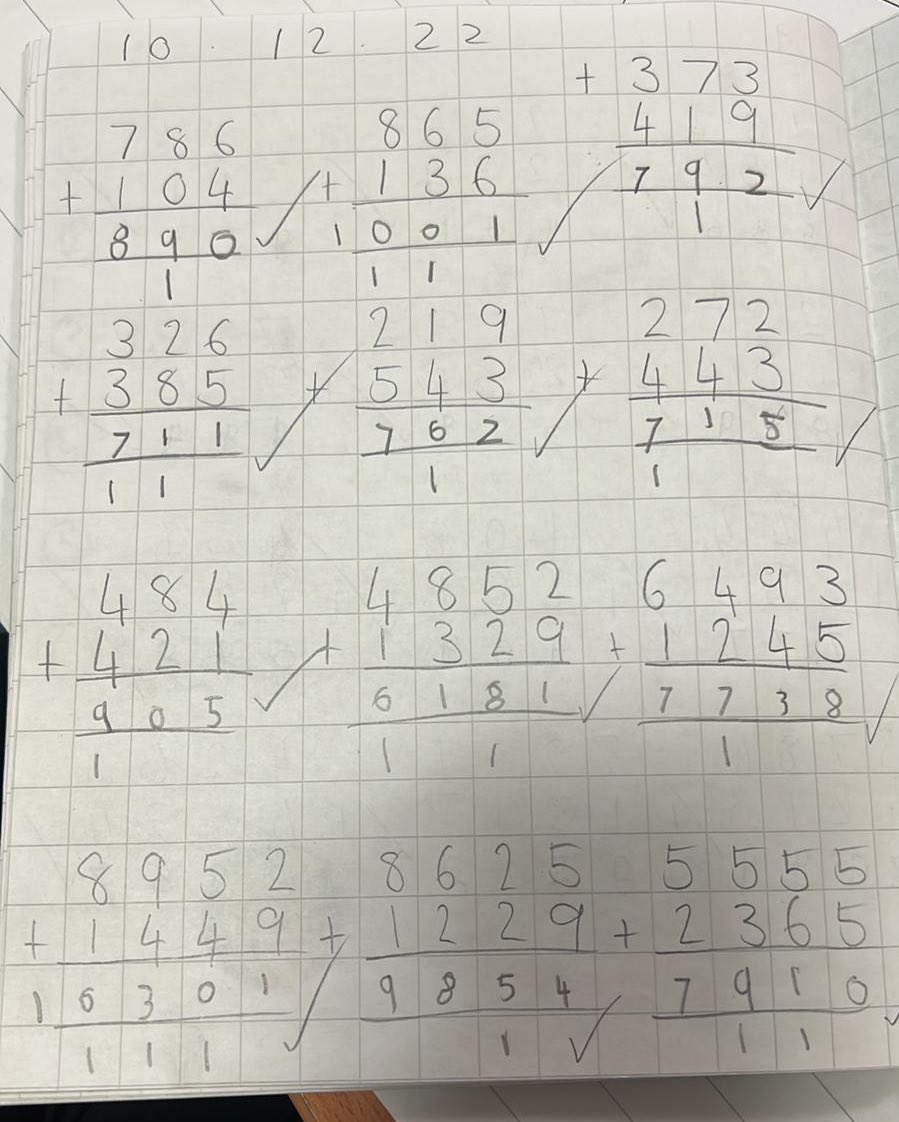 BurghPrimary's tweet image. This P2 is enjoying challenging himself in maths with 3 and 4 digit addition @EducationSLC @SLCNumeracy @slcHealthy #ChallengeZone #Maths #Confidence #SuccessfulLearner #TeamBurgh