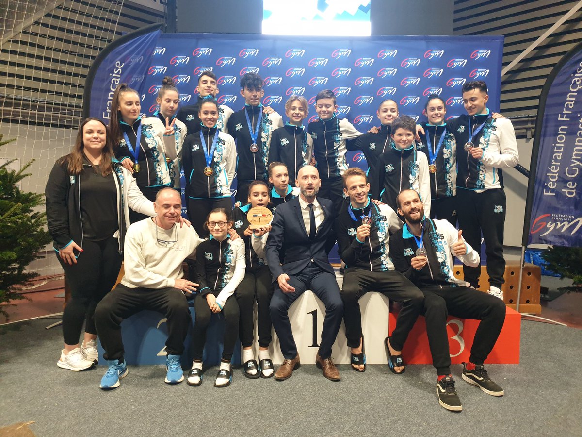 acrotrampsevran's tweet photo. 🇫🇷🏆 Championnats de France de trampoline par équipes 🏆🇫🇷
1/3
➡️ Nationale 1 🥈
L'équipe masculine (Armand Wattiez, Alan Bouattou, Diogo Abreu et Morgan Demiro) se classent 2e.
#Sevran #TeamSevran #trampoline
@Sevranville @ComiteSaint @seinesaintdenis https://t.co/eqhwNjCM2v
