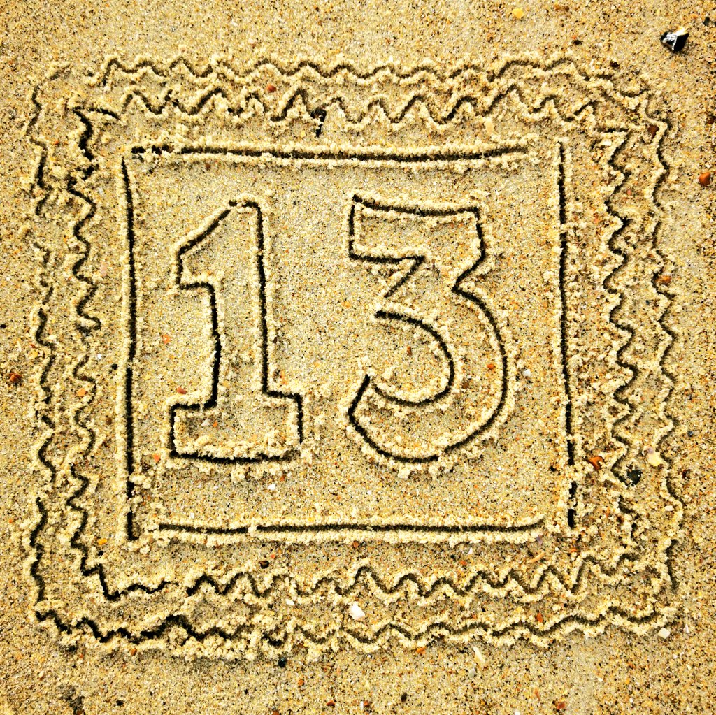 DigiDaughter's tweet photo. OPEN DOOR No. 13
SHORELINE ADVENT CALENDAR
December 13th - Woolly Bobble Hat 🧶 #AdventCalendar #Dec13 #Hat #BobbleHat #knitting #pebbles #sand #feather #seaweed #christmas #beachart #sandart #handwriting #pebbleart #shellart #SandBanksy #ShorelineSally
#the12daysofbeachmas 💙🌊 https://t.co/4ZilOMH5RP