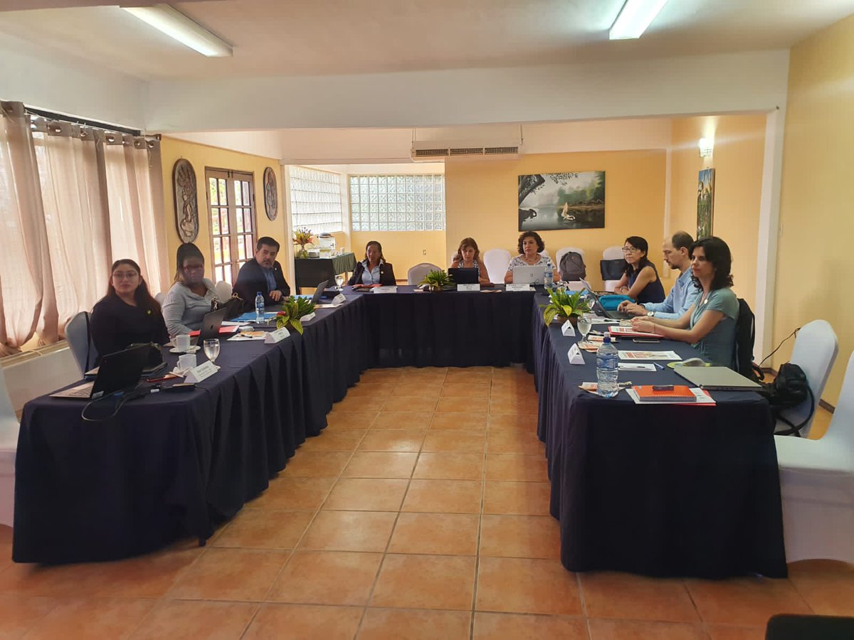 MartaAenta's tweet photo. La Reunión para la Actualización de la Estrategia de Comunicación de @ARCAL para 2023-2024 se desarrolla esta semana Belice con la participación de 12 comunicadores de la región y auspicio del @iaeaorg. Como novedad se incluye #enfoquegenero en la nueva estrategia.#somospotencia https://t.co/syGpjgLu3i
