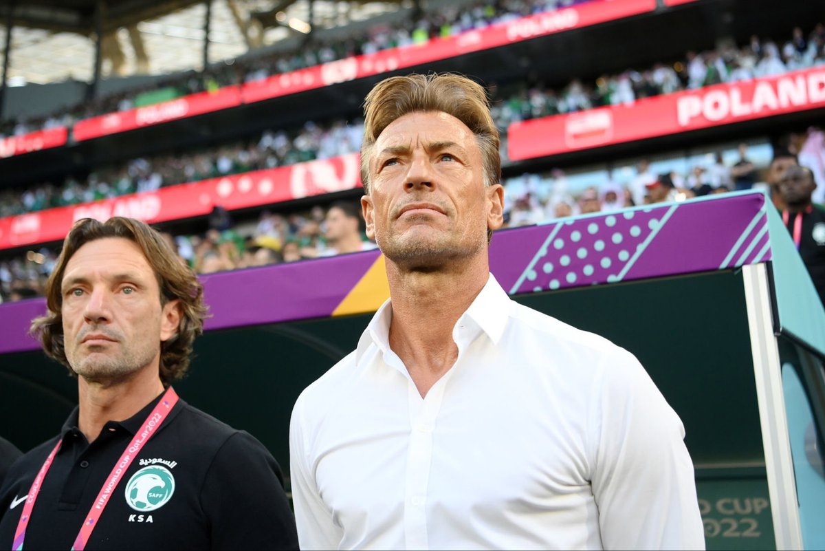 Hervé Renard : « Je suis français, je suis né en France, j’ai un passeport français mais, demain, je suis désolé je supporterai l’équipe du #MAR. Parce que ce pays m’a marqué, les gens m’ont apporté de l’amour à un point que vous ne pouvez même pas imaginer. » 🇲🇦