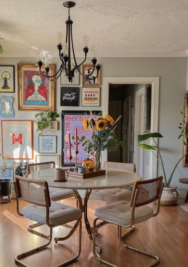 Moderno_Decor's tweet image. ✨ Beautiful space by @highboyla 😍🌱💞 What do you think?

#home #decor #homedecor #realestate #interiordesign #design #house #designer #style #furniture  #decoration #homedesign #photooftheday  #inspiration #lifestyle #family