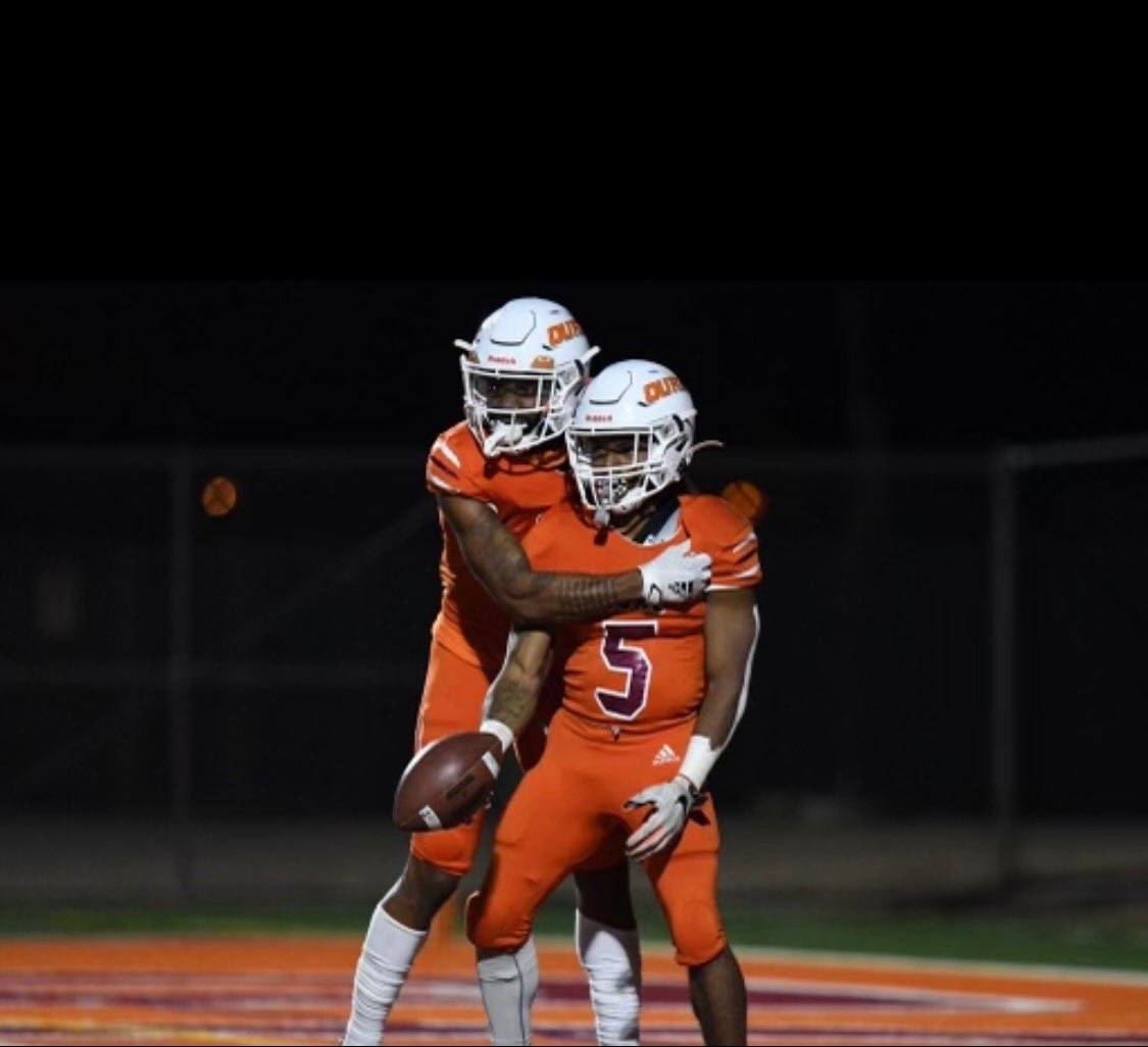 graylon13's tweet photo. After a great covno with @CoachVizcaya20 I’m thankful and blessed to receive a offer from Ottawa University Arizona🟠⚪️ https://t.co/ayOpAAXmKU