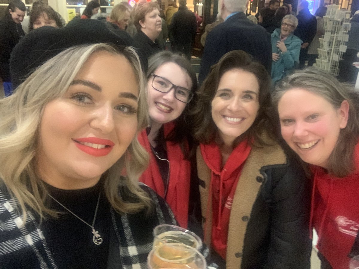 HFlemson's tweet photo. Meeting Vicky was absolutely the best thing ever and I will never shut up about it https://t.co/LWRVvVWkBy