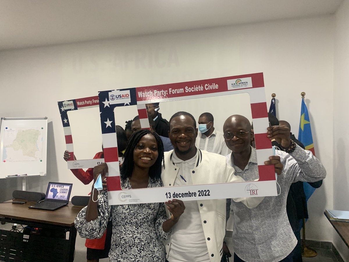 m_mubembe's tweet photo. Mercredi 13/12/2022: Watch party de l’ US-AFRICA LEADERS SUMMIT en faveur de la société civile. Les jeunes leaders de la Société civile ont suivi en direct le Forum Société civile sous le thème “Élever toutes les voix pour un développement inclusif”.@USEmbKinshasa, @IRIglobal https://t.co/esXvken9KZ