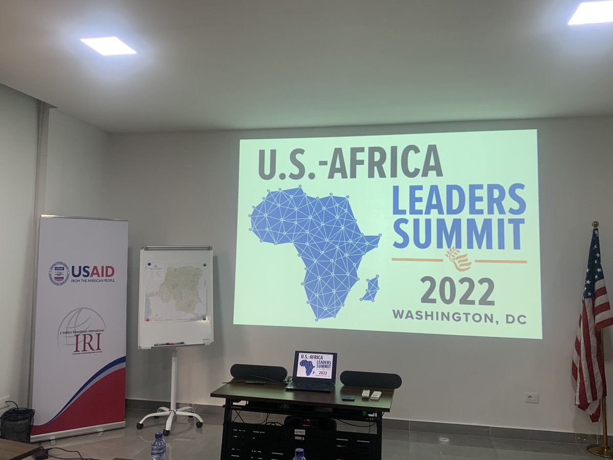m_mubembe's tweet photo. Mercredi 13/12/2022: Watch party de l’ US-AFRICA LEADERS SUMMIT en faveur de la société civile. Les jeunes leaders de la Société civile ont suivi en direct le Forum Société civile sous le thème “Élever toutes les voix pour un développement inclusif”.@USEmbKinshasa, @IRIglobal https://t.co/esXvken9KZ