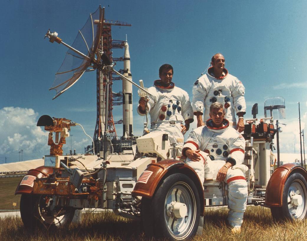 SFDCenter's tweet photo. We are celebrating 50 years since we landed on the lunar surface with Apollo 17! Join us for an Apollo 17-themed escape box, Moon-themed Science On a Sphere, and presentations from Discovery Center docents who worked on the Apollo program.
Dec. 17th 🌔 
https://t.co/5GN8o206WH https://t.co/nxkorjazGM