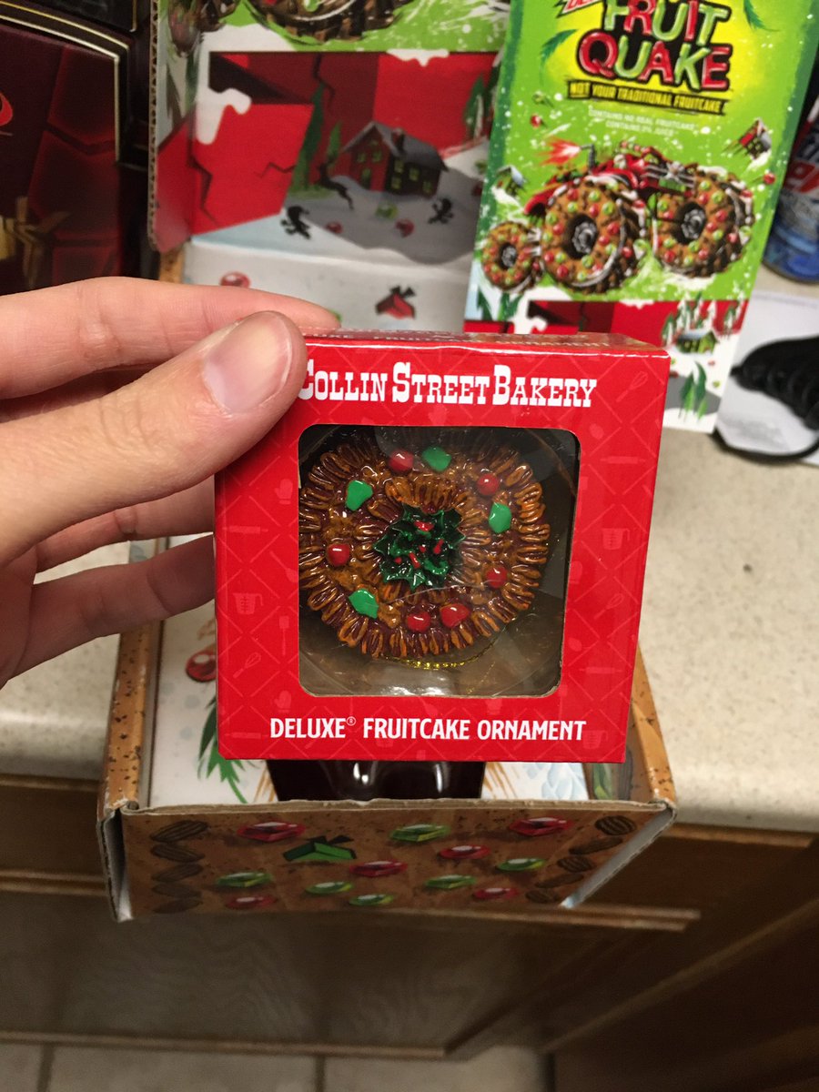 PumpkinKing_90's tweet photo. Just wanna thank @MountainDew for the nice Christmas package of fruit cak...I mean fruit quake! Also really appreciate the @CollinStreet fruit cake ornament! #mountaindew #fruitquake #dothedew https://t.co/HDE7fTf2b2