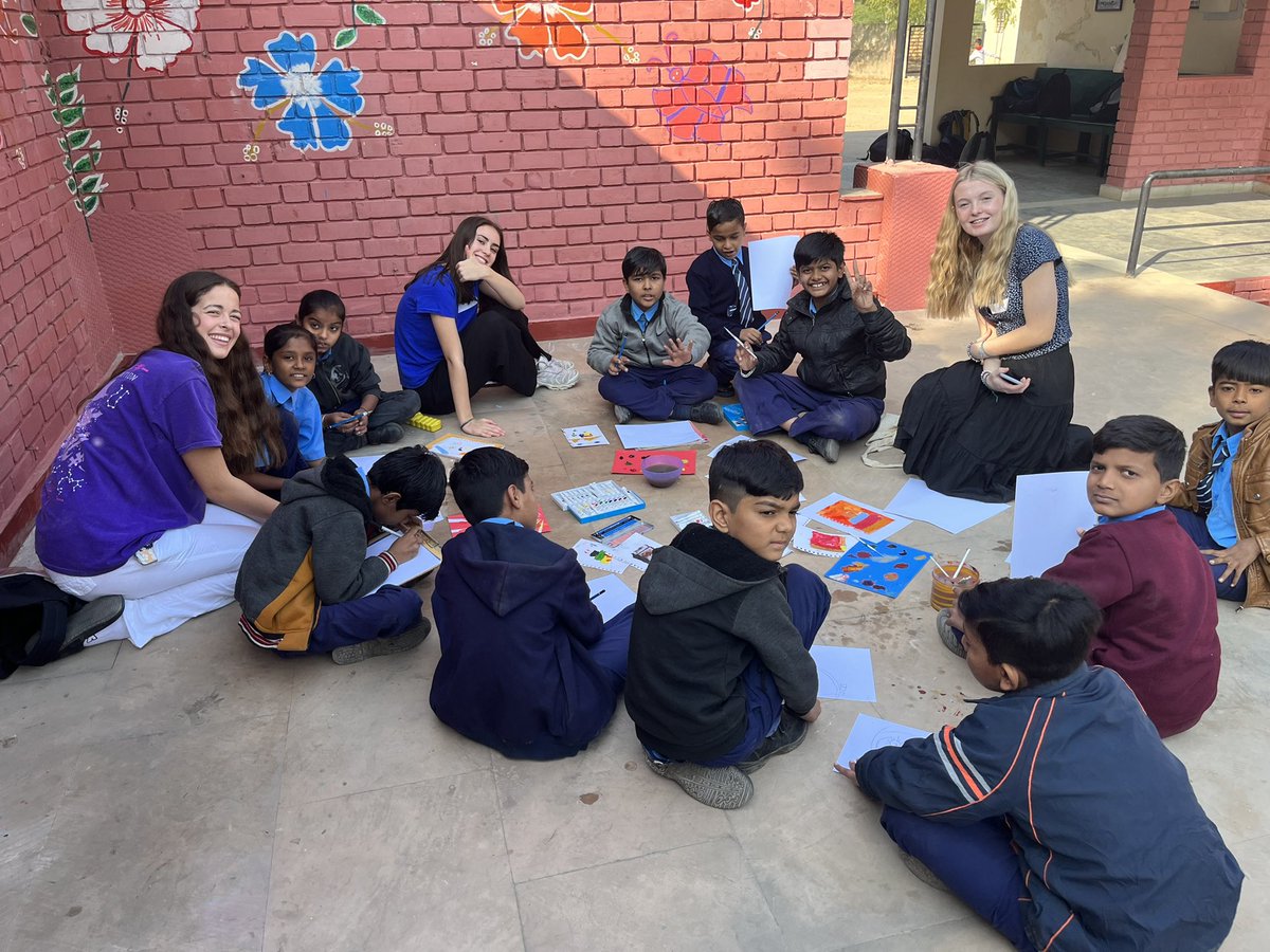 RGSIndia2018's tweet photo. Day 2 at the Hope Foundation School today and the students got stuck right in to teaching. Football, painting, badminton, dancing, Maths, Hindi lesson, paper craft and reading. We even found time to Skype year 8 assembly at RGS. Tuktuks to the temple was also a highlight. https://t.co/y7BFsPPSg7