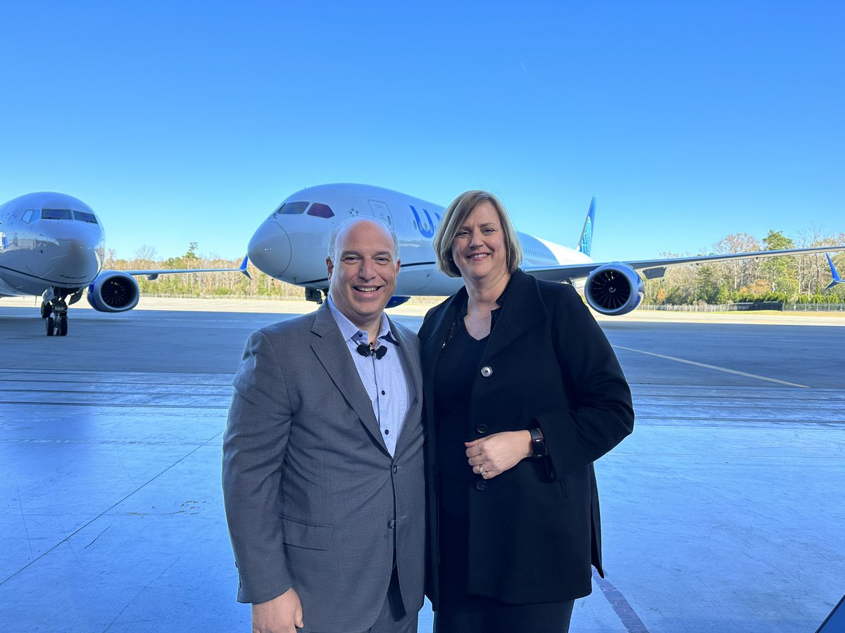 Have you heard?  We just ordered a whole bunch of 787s!