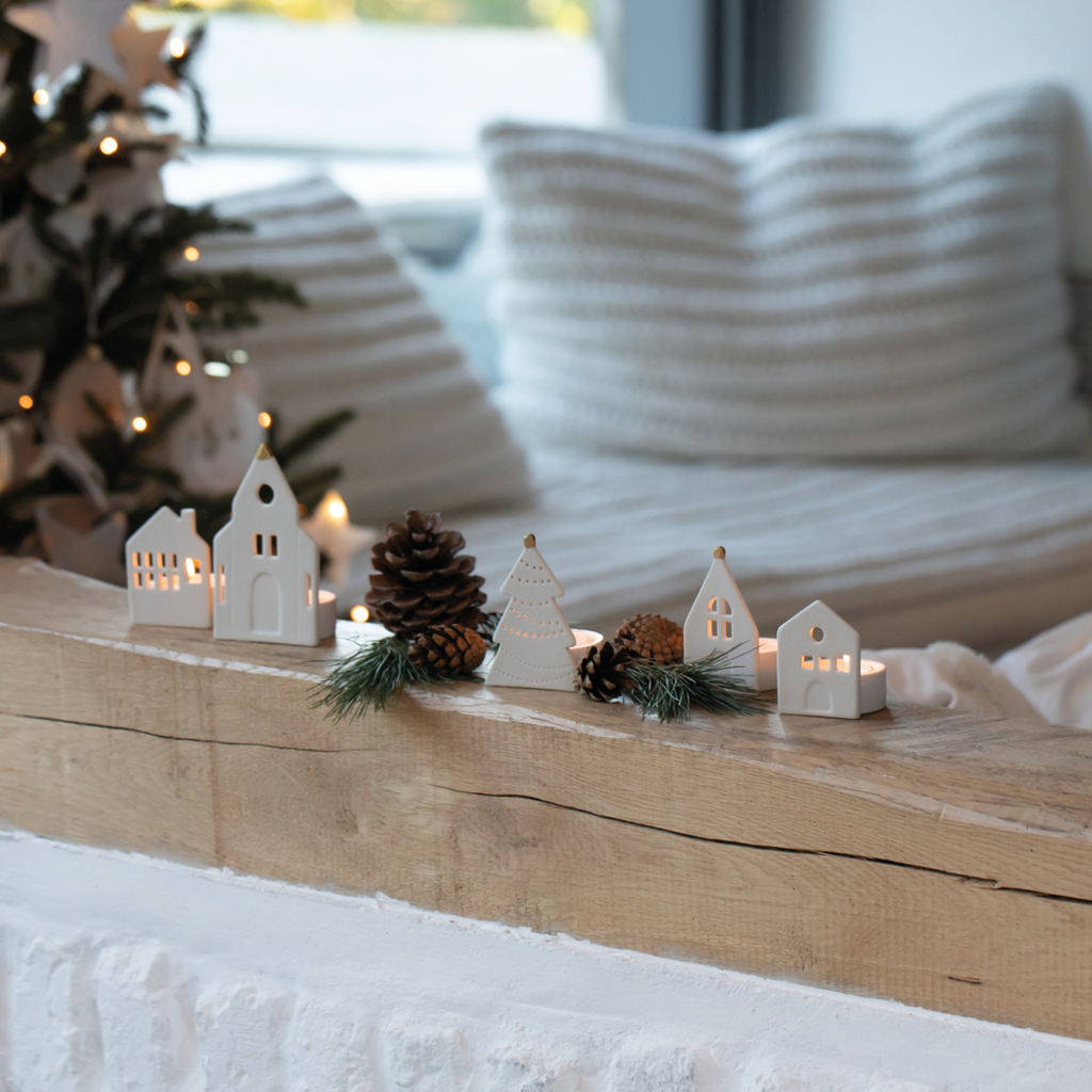 Scottiverdesign's tweet photo. Decorate la vostra casa con questi meravigliosi porta tealight  della Raeder dal design semplice ed intramontabile, realizzati in fine porcellana bianca satinata su basi di legno naturale. Ce ne sono di tutti i tipi, dalla singola casetta, al villaggio i… https://t.co/PQO6EEeOGu https://t.co/cP6nSn6TaN