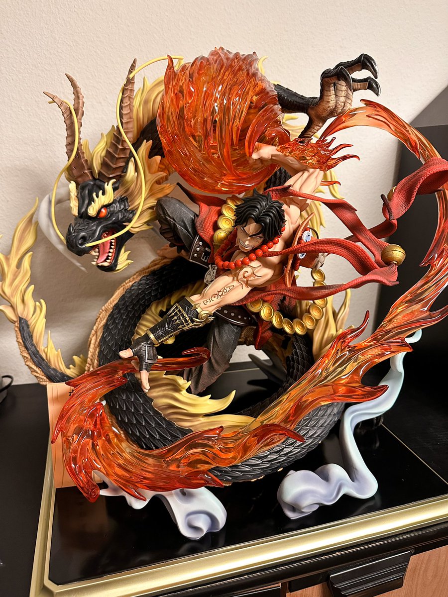 kate 🍜 tweet media