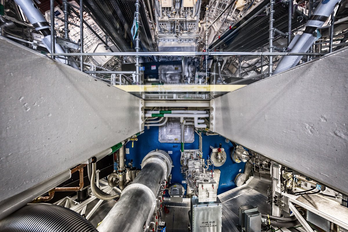 StudioDee's tweet photo. Congrats to all my former colleagues at NIF for achieving Fusion Ignition!! Love seeing the NIF Stargate featured for this historical breakthrough! Keep pressing on, this is only the beginning! 

#NationalIgnitionFacility #FusionIgnition #LLNL #NIF #CleanEnergy @lasers_llnl https://t.co/V6aewKS1AY