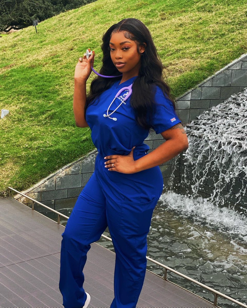 dynastyycolee's tweet photo. We said we wanted to do life together, soooo we enrolled into school together, achieved a 4.0 gpa together, and now we just got accepted into nursing school together! 💕 https://t.co/V6ifxGyBmA