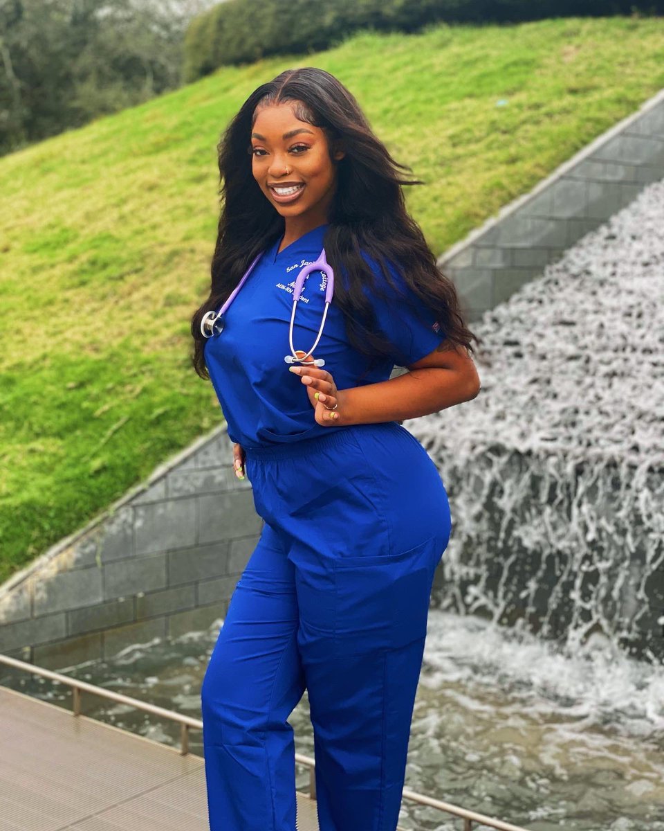 dynastyycolee's tweet photo. We said we wanted to do life together, soooo we enrolled into school together, achieved a 4.0 gpa together, and now we just got accepted into nursing school together! 💕 https://t.co/V6ifxGyBmA