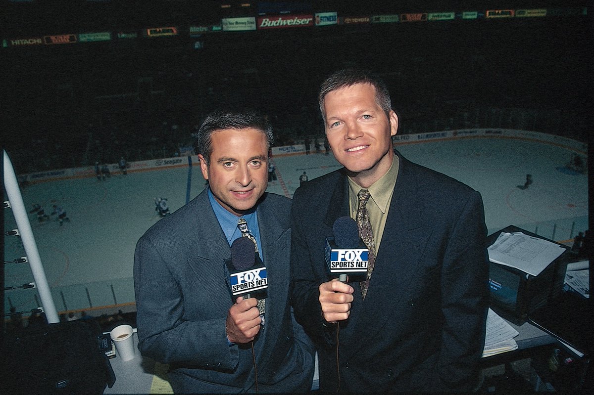 SanJoseSharks's tweet photo. A voice we all know and love will call his 2000th regular season game tonight 🦈💙

Congrats, @sharkvoice! https://t.co/hHaZvpVnMu