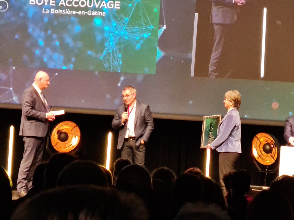 Top des entreprises 2022 en Deux-Sèvres 
🏆🎉La <a href="/CCIDeuxSevres/">CCI Deux-Sèvres</a> est fière de remettre le Top Formation et Transmission des compétences à l'entreprise Boye Accouvage.
🥇Félicitations pour ce prix !!!!
#topentreprises79