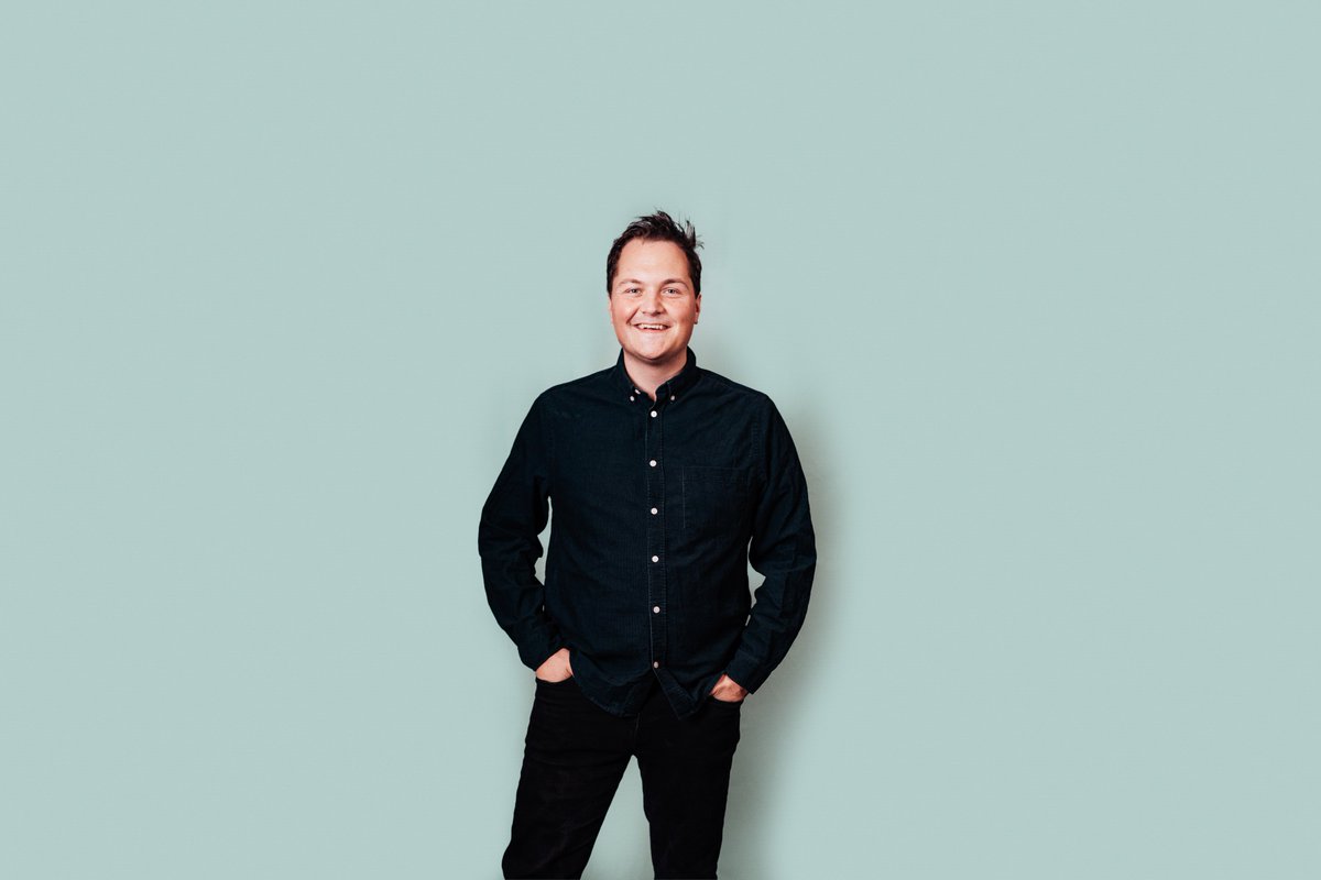 JasperLeijdens's tweet photo. Blij en trots dat KINK IN TOUCH er vanaf januari een uur bij krijgt, om naast de beste KINK-classics nog meer nieuwe muziek te verspreiden! Zet je schrap, tussen 19:00 en 23:00! For the 🖤🤍 of new music!
#KINKPUNTNL #KINKINTOUCH #NEWMUSIC https://t.co/HMJuTpMsae