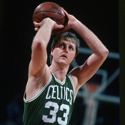 NBA's tweet photo. The looks change, but the rivalry remains the same. Celtics and Lakers, tonight at 10pm/et on TNT 🔥

Show off your favorite jerseys TOMORROW Dec. 14 with the hashtag #NBAJerseyDay to celebrate with basketball fans around the world! 

#CoinbaseNBAHolidayCountdown https://t.co/49hj3XE7hg