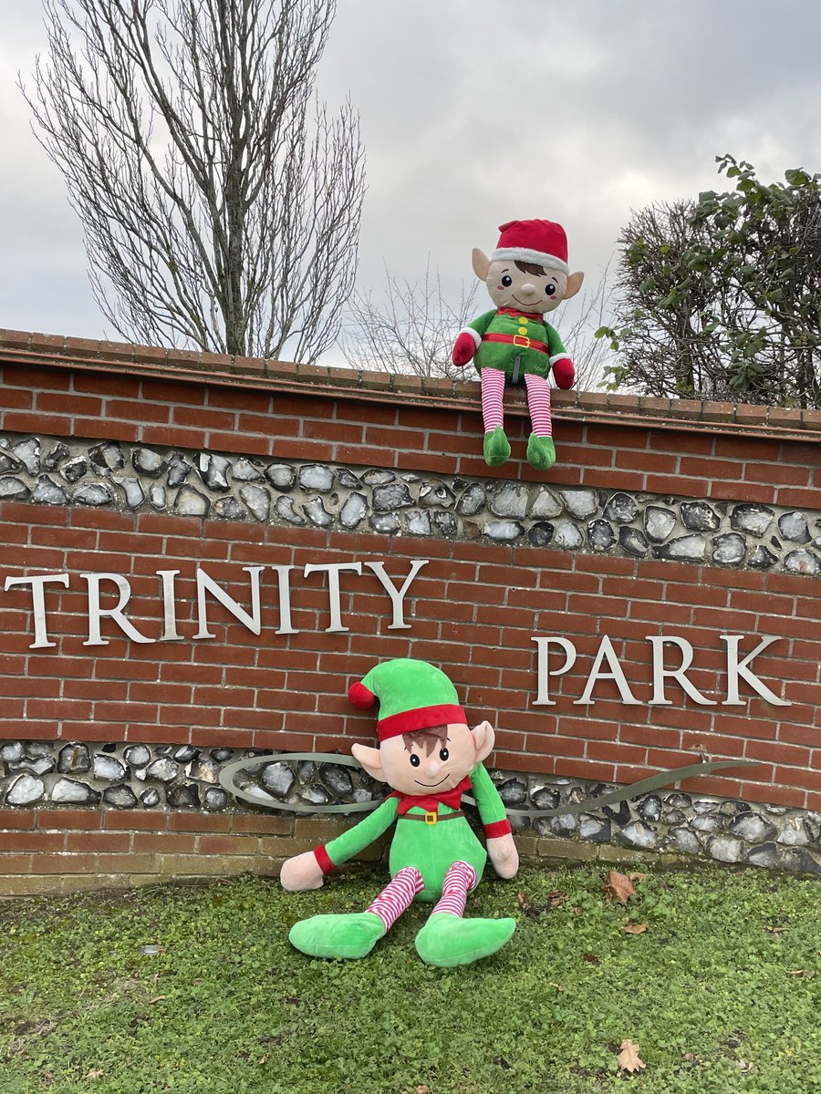 Santa &amp; his elves have arrived at <a href="/TrinityParkUK/">Trinity Park</a> to transform it into the #BIGChristmasAdventure #santasgrotto #fairground #BigTop #rides #candyland  #elffactory #trainstation #teddybearfactory &amp; more. Some slots are SOLD OUT so book yours today bigchristmasadventure.co.uk #Ipswich