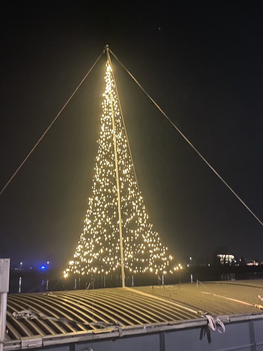 Avondwandeltje door prachtig Oud Kampen🤩
#visitKampen #Kerstsferen
