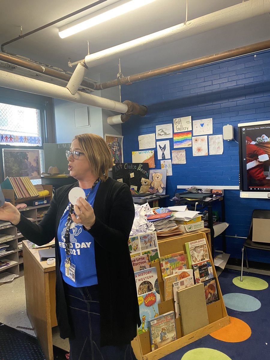 Lauro students and teachers focused on teaching and learning!@pvdschools <a href="/ElementaryZone/">PPSD Elementary Zone</a>