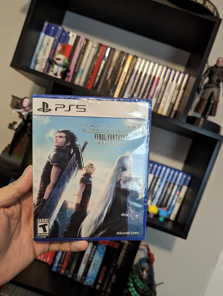 midnightkuro1's tweet photo. It's here! #finafantasyvii #finalfantasyreunion https://t.co/ctxPNepybJ
