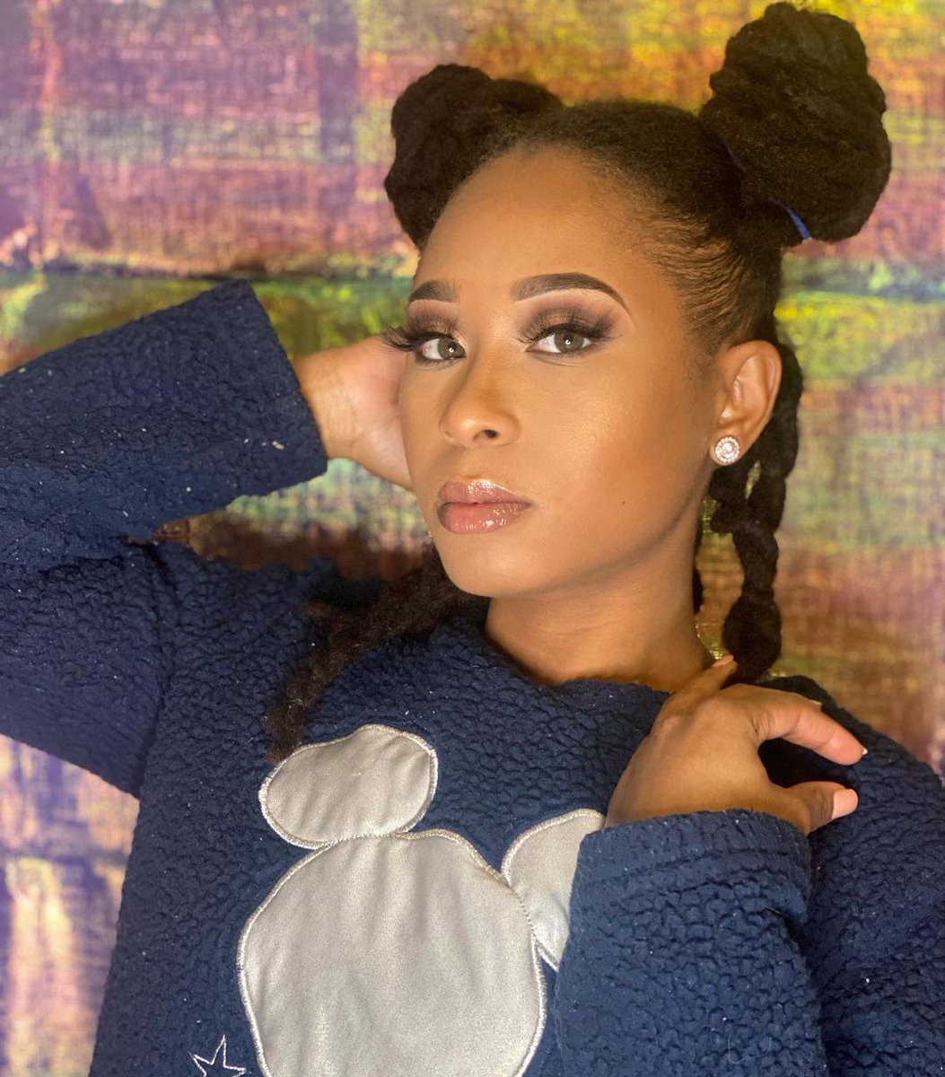 StreamGraphics0's tweet image. 🎮🎮Done With a character Based Emotes for a Lia Cali 
Order Your Own Custom Graphics Now🎯 !!
#streamers #StreamerCommunity #TwitchRecap #twitchtv #twitch #TwitchAffiliates #Twichtelwald #emotes #emoteen #Emoji #Emote #designer