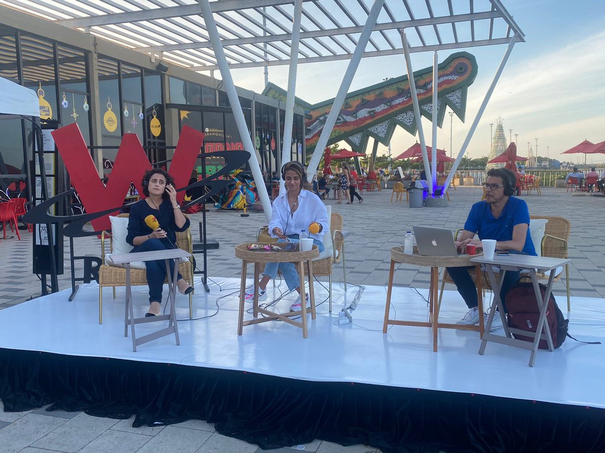 DesEconomicoBAQ's tweet photo. 🔴 #AlAire |  La jefe de la Oficina de Competitividad en Innovación, Vanessa Piñeres, habla ante la @WRadioColombia sobre el sueño de una Barranquilla bilingüe y programas como Inglés para el Trabajo.  

📻 Escucha aquí: https://t.co/KOAM6E9GAU https://t.co/vDJZKiIhl8