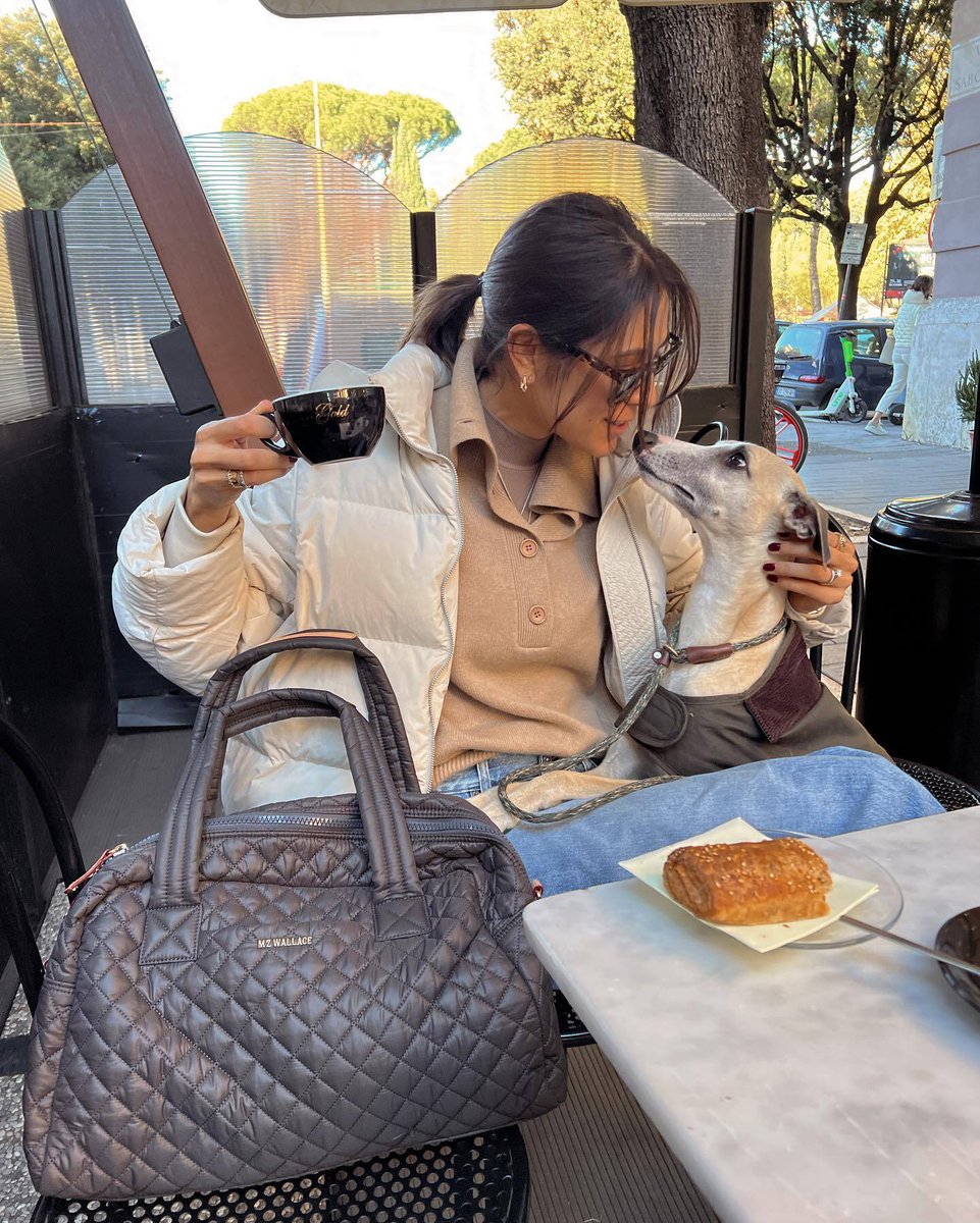 mzwallacenyc's tweet photo. we love to see @millycrouch, @brainsnbronzed and @sofies_world rocking our trans-seasonal styles, which make perfect holiday companions. https://t.co/hpM8ENohxt