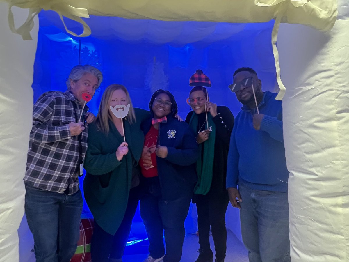 ECMS Staff Holiday Celebration 🎉 <a href="/ECMSWildcats/">EastCobbMiddleSchool</a> @ECMSprincipal