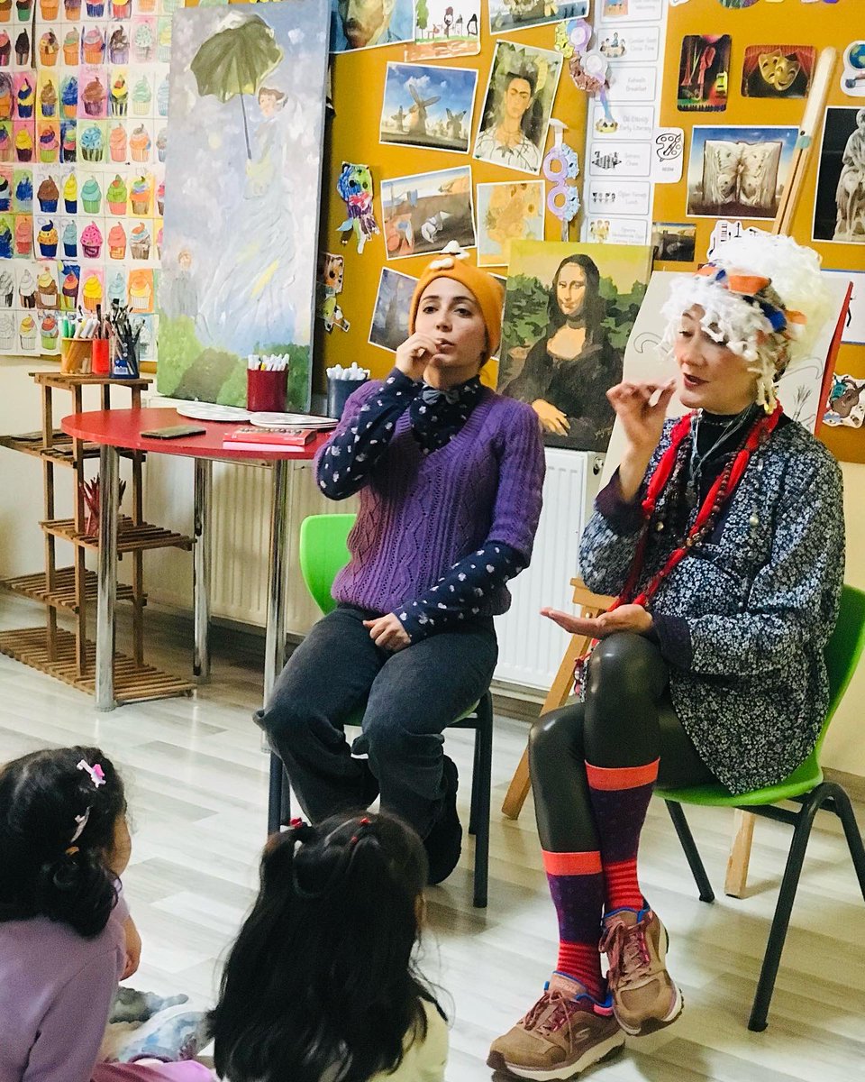 aggulsevinc's tweet photo. Nefise Nine iyi ki geldin, hurdacılığı öğrendi çocuklarımız,atık malzeme ile sanatı birleştirdi, eğlendi, sağlıklı yaşama dair ipuçları aldı!🎨🌈🍃🎈@tugbaozdinc @ortacabk #bkokulöncesi https://t.co/ZBp8uLNxfT
