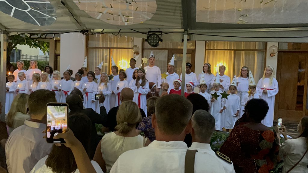 wilkerDias13's tweet photo. Celebrating St Lucia.
It has a history that even as a Christian I did not know and it is fascinating. 
@SwedeninMZ 
#PoliticalTeam https://t.co/cwdgVaQS4P