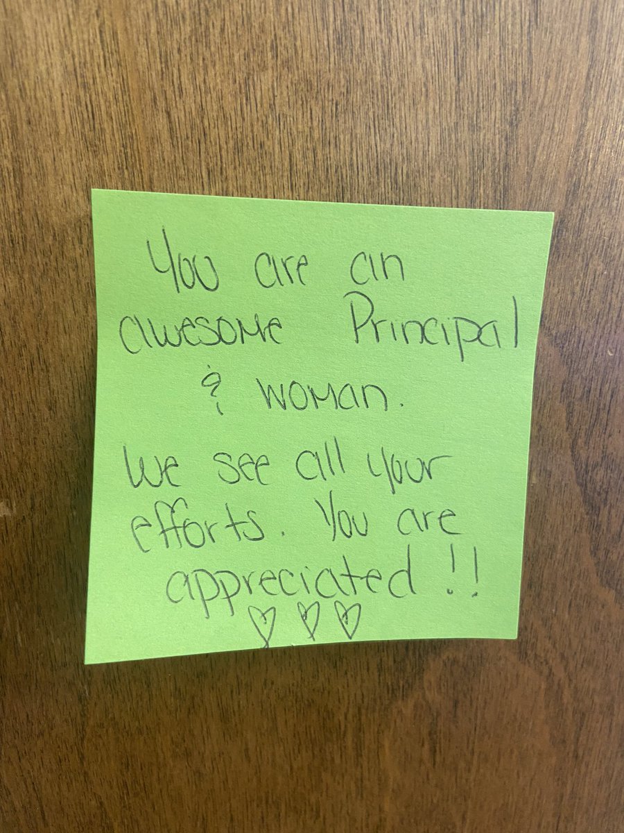 PRINCIPAL_DUVAL's tweet photo. Just the little reminders! 🙂🙂🙂#ILoveMyStaff https://t.co/LoaTAleQFF