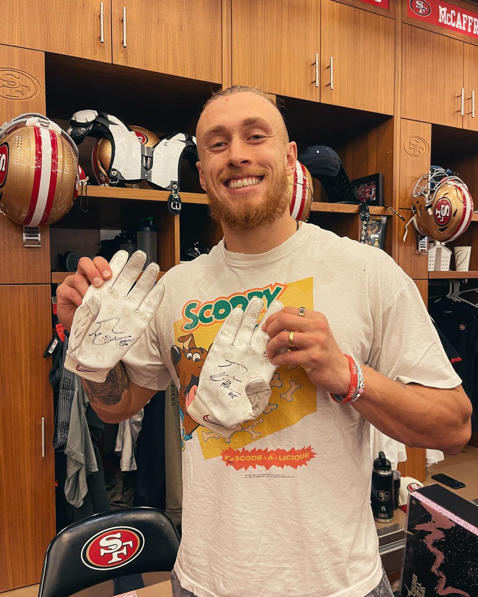 San Francisco 49ers (@49ers) on Twitter photo RT for the chance to win signed gloves from The People's Tight End 🃏
<a href="/gkittle46/">George Kittle</a> x #ProBowlVote
No purchase necessary. Official rules: 49rs.co/pbgsweeps RT for the chance to win signed gloves from The People's Tight End 🃏
<a href="/gkittle46/">George Kittle</a> x #ProBowlVote
No purchase necessary. Official rules: 49rs.co/pbgsweeps