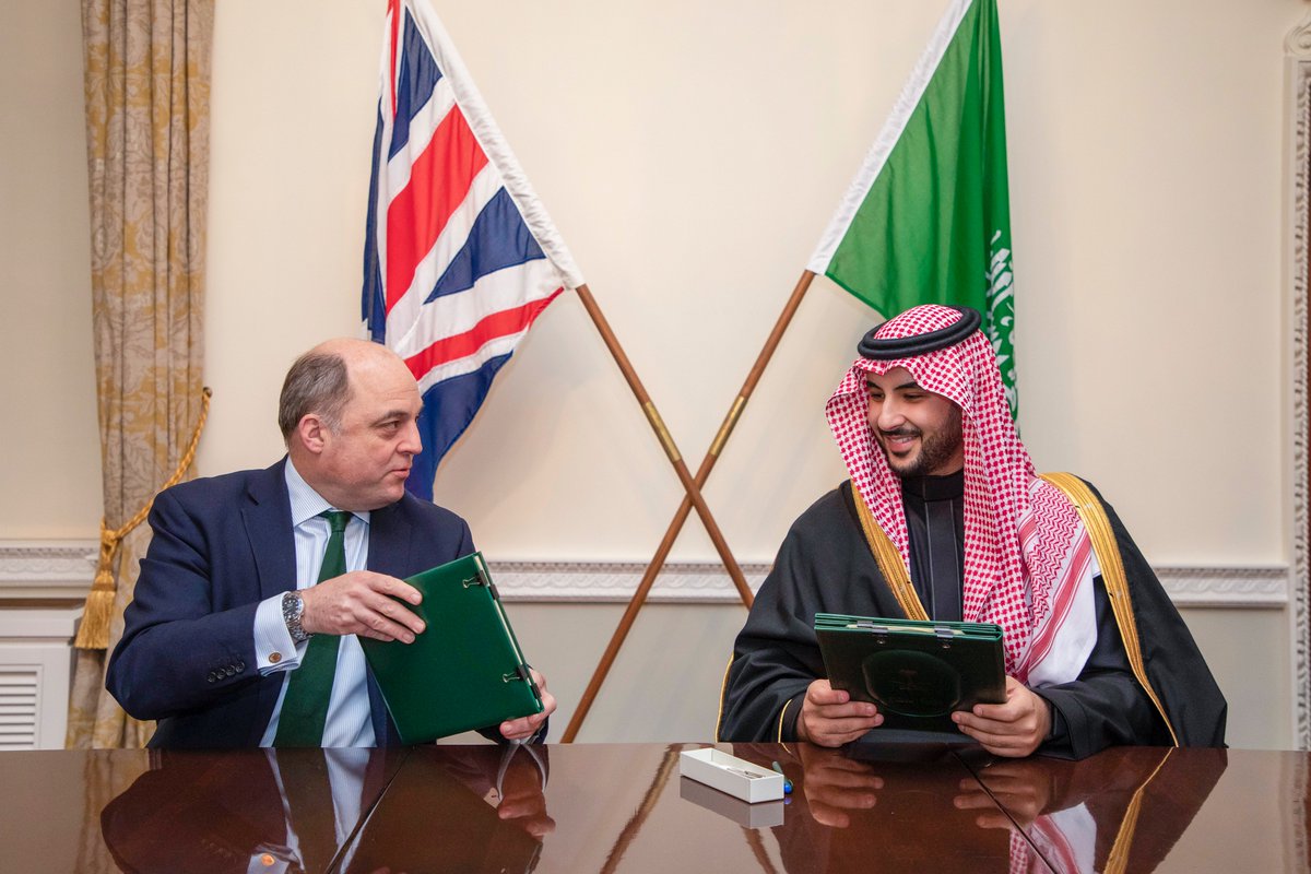 وزارة الدفاع tweet media