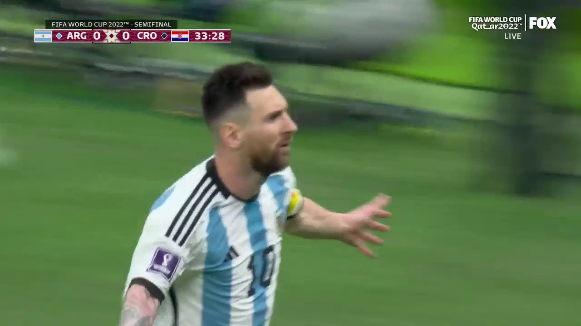 TOO EASY FOR MESSI 🐐

HE PUTS ARGENTINA OUT IN FRONT IN THE SEMIFINALS 🇦🇷”