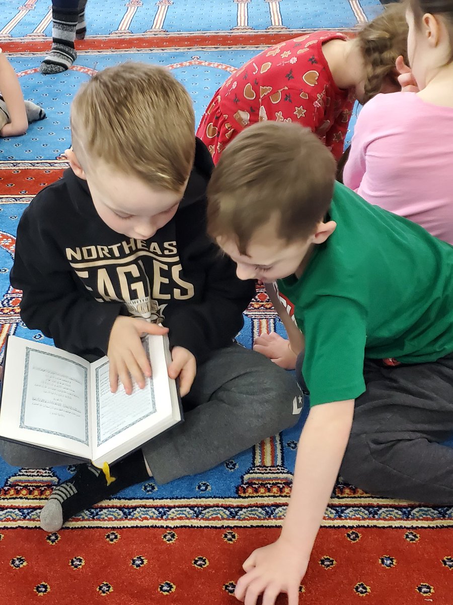 NancyFitz35's tweet photo. My Grade ones were lucky enough to visit the Mosque on Logy Bay rd today. It was such authentic experience! A big thank you to all who made this possible! @HTE_K4 @RMitchell_HTE @NLESDCA https://t.co/0eiHy8OWmw