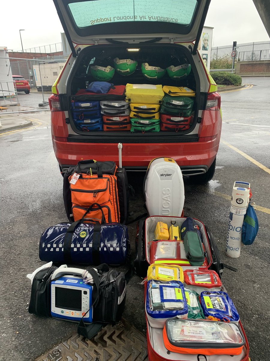 tonyjoy81's tweet photo. We are recruiting doctors to the Physician Response Unit again… see link for info about joining an amazing team delivering Community Emergency Medicine @NHSBartsHealth @LDNairamb @Ldn_Ambulance @NHS_NEL @BHRUT_NHS @EMTAcommittee 

https://t.co/ljTuWarD5N https://t.co/M32nWEli90