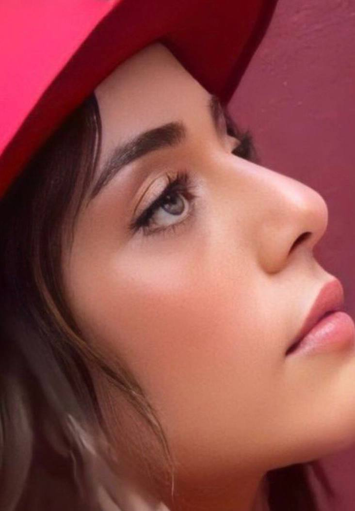 nossa princesa esta fazendo cada dia mais sucesso #SılaTürkoğlu #KızılcıkŞerbeti