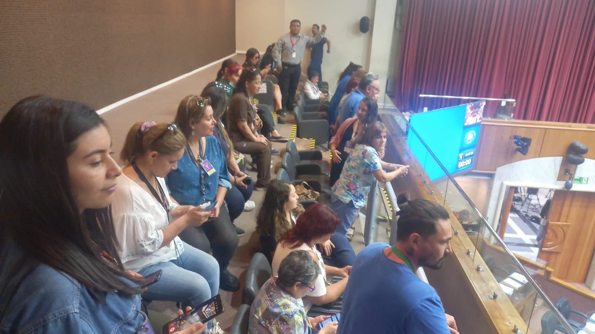 🛑ya en la sesión en el <a href="/Senado_Chile/">Senado Chile</a> donde se votará en general el Proyecto de Ley que otorga un beneficio reparatorio a los trabajadores de la salud privada por su labor durante la pandemia por Covid 19.