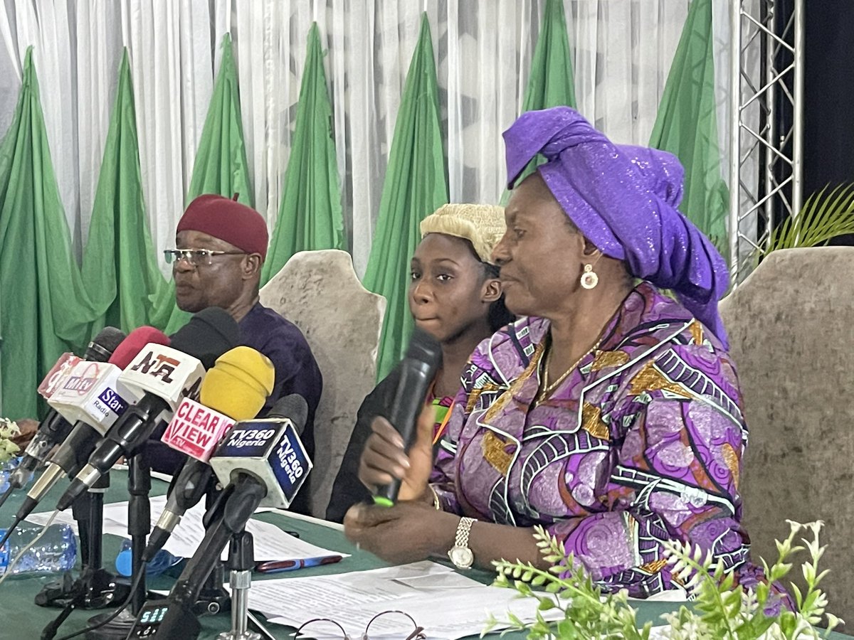 savechildrenNG's tweet photo. In collaboration with the @FMWA_ng and other development partners, the National Children’s Parliament successfully elected their Speaker, Deputy Speaker as well as other positions. Hon Minister Dame @PaulineKTallen called for continual participation of children in decision making https://t.co/ujyKz1T4bZ