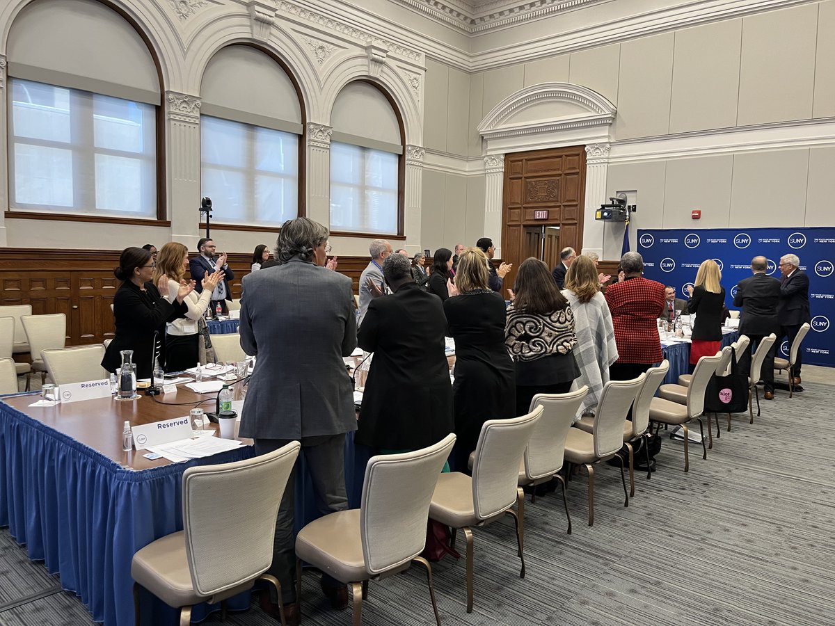 SUNY's tweet photo. LIVE: Interim @SUNYChancellor Deborah Stanley receives a standing ovation at the Board of Trustees meeting for her remarkable service over 45 years in higher education, at @sunyoswego, and SUNY. 🎉 https://t.co/TGQe10t3wu