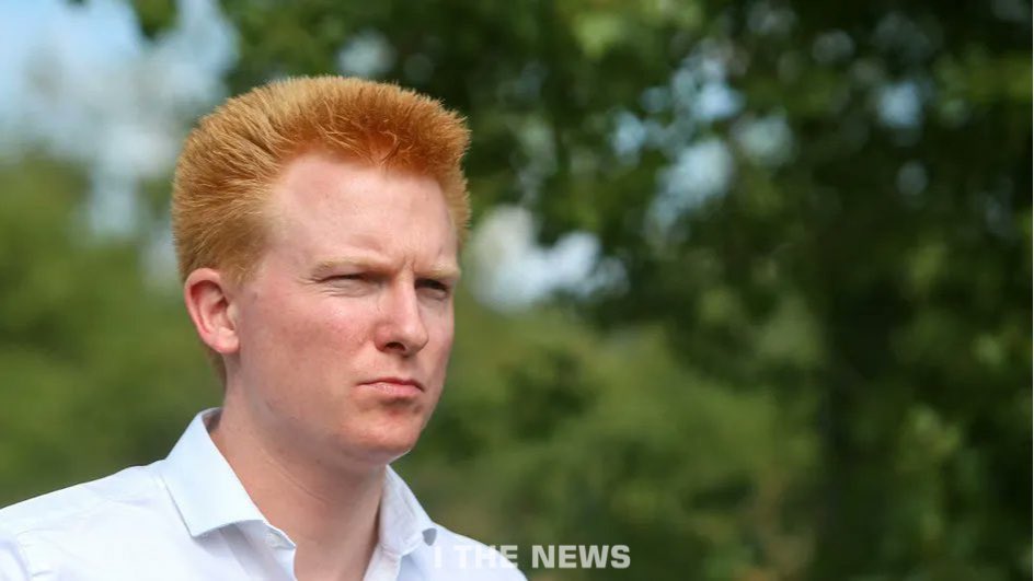 TNews_24's tweet photo. 𝗔𝗙𝗙𝗔𝗜𝗥𝗘 𝗤𝗨𝗔𝗧𝗘𝗡𝗡𝗘𝗡𝗦   Le député LFI Adrien Quatennens est radié pendant quatre mois du groupe parlementaire de La France insoumise, a annoncé le groupe. #LFI #Quatennens https://t.co/KDCyMswFG2