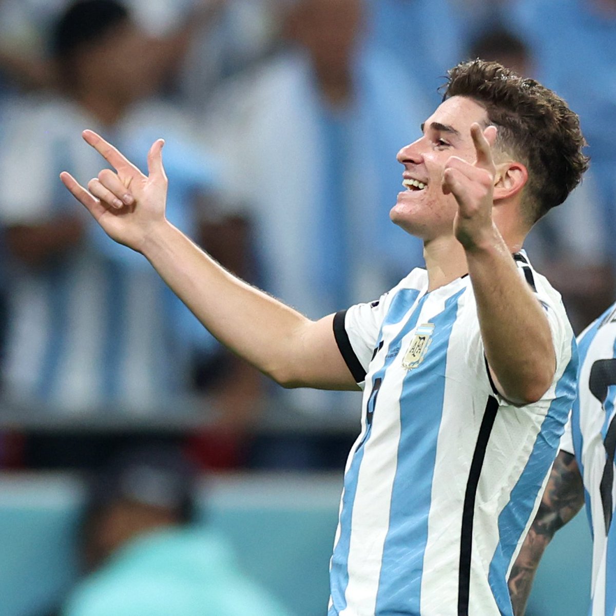 Liga Argentina
Copa Libertadores
6 goles en un partido
Final contra Liverpool
Premier League
Champions League
Primera fase de Mundial
Octavos de Mundial
Semis de Mundial

Flojo el 2022 del pibe metiendo goles. Un año de mierda.