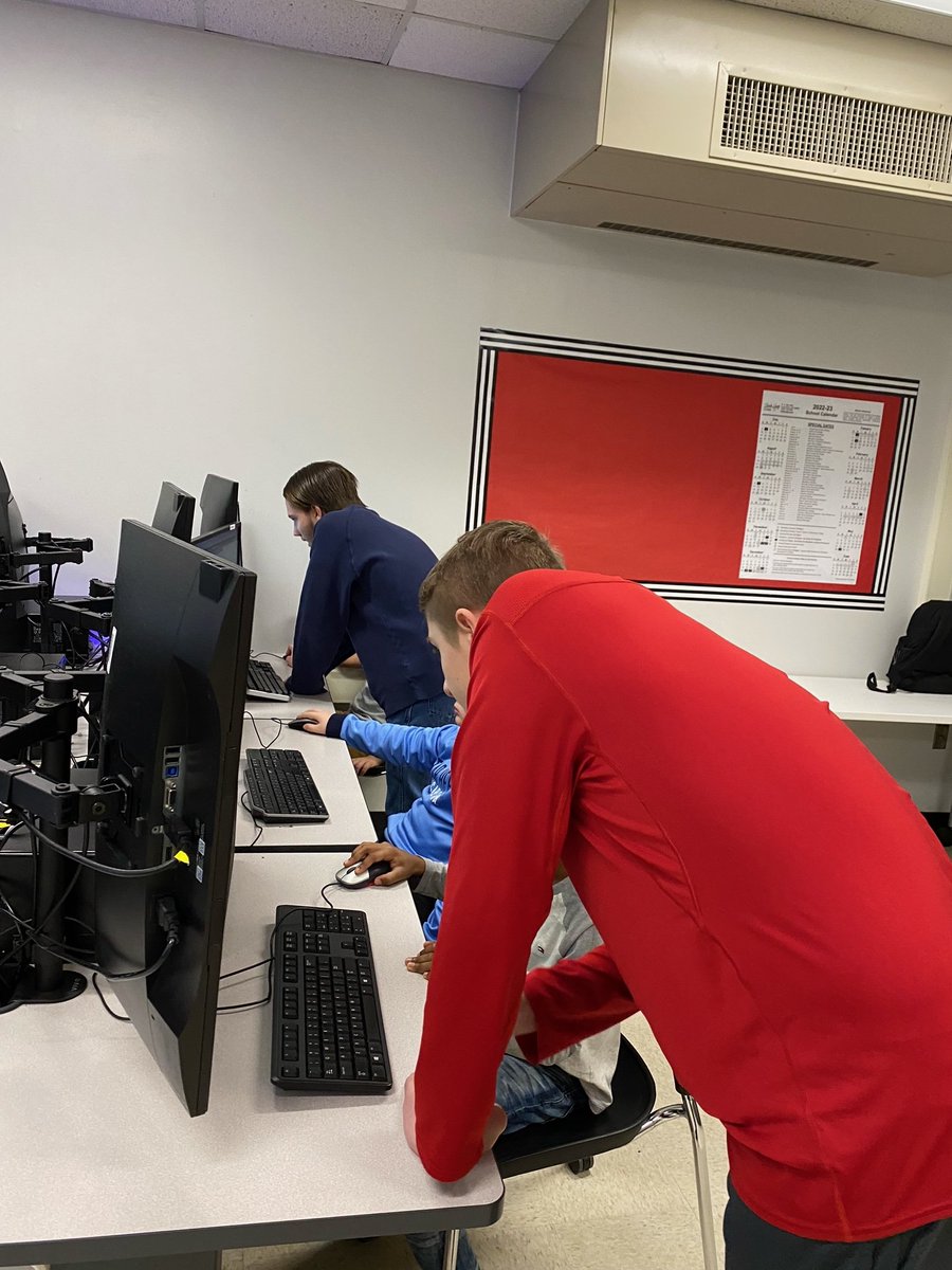 ctelcst's tweet photo. LCST hosted an Hour of Code on Dec 6 for Computer Science Education Week.1st period, we had 3rd grade students from GEM to visit & during 2ne period, we had 5th grade students from SRL. All students had a great time!
#CSEdWeek
#CSforAll
#HourOfCode
#intentional
#LCST
#LCSCTE https://t.co/zc62ZA1rWX
